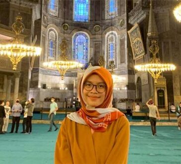 Nisrina Nur Husna