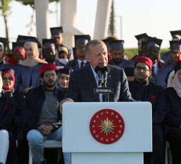 Erdogan di Ibn Haldun University Istanbul.