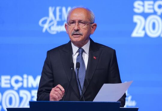 oposisi Turki